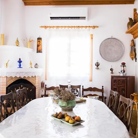 Myrtia Vacation بيت للعطل *