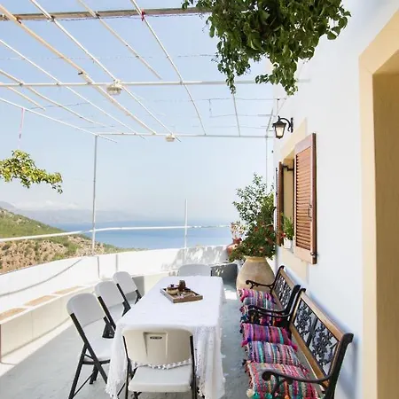 Ferienhaus Myrtia Vacation